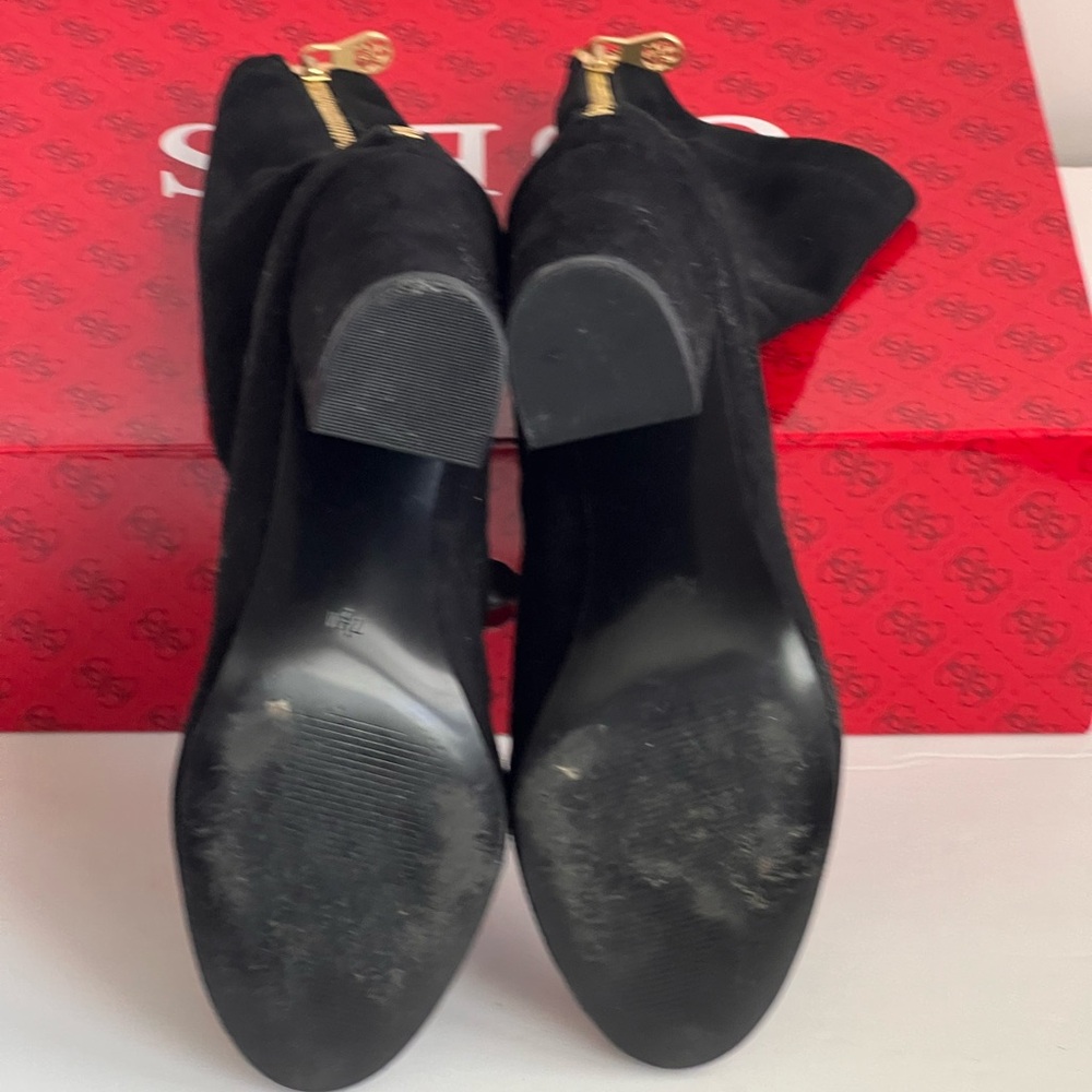 Guess Suede Boots - Picture 5 of 5